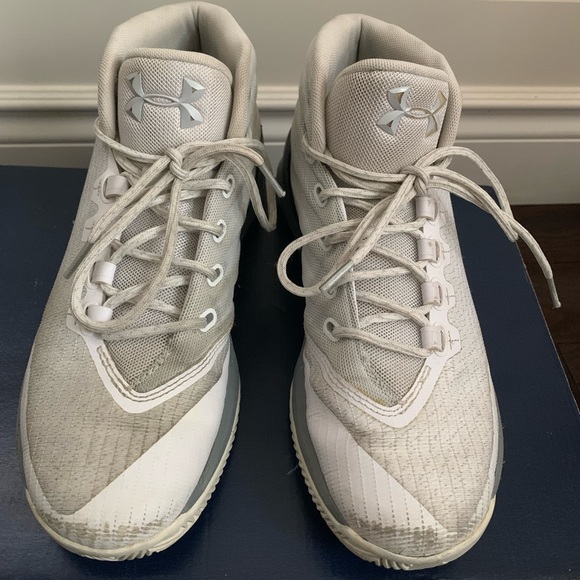 Youth Stephen Curry 3’s Basketball Shoes - Picture 3 of 7